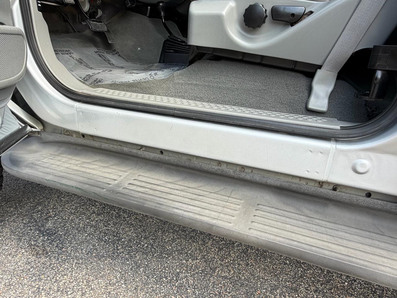 Ford F-250 Crew Cab  2005