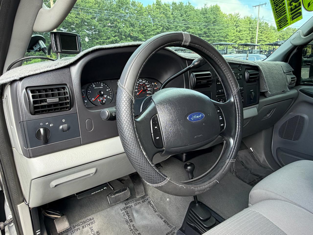 Ford F-250 Crew Cab  2005