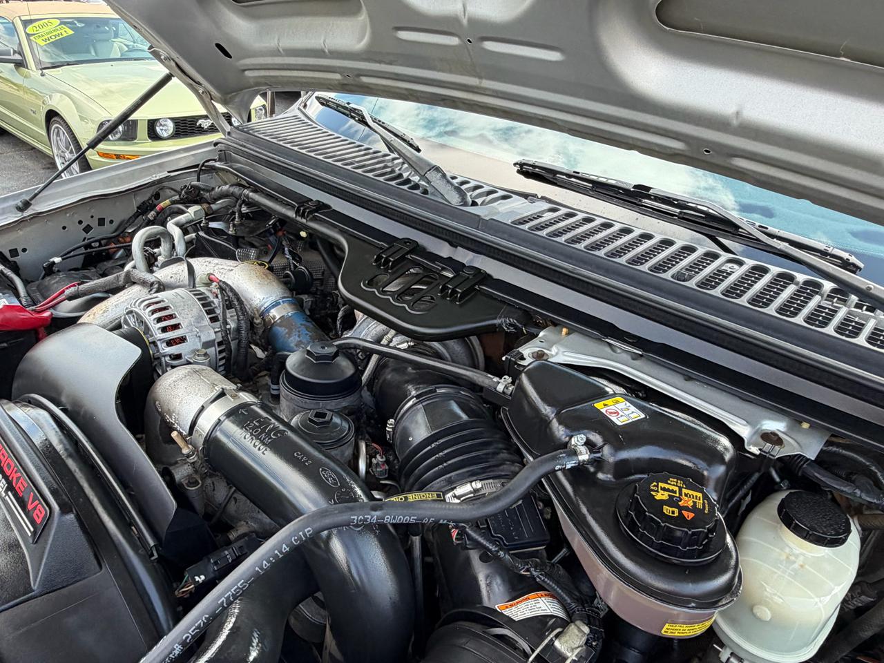 Ford F-250 Crew Cab  2005