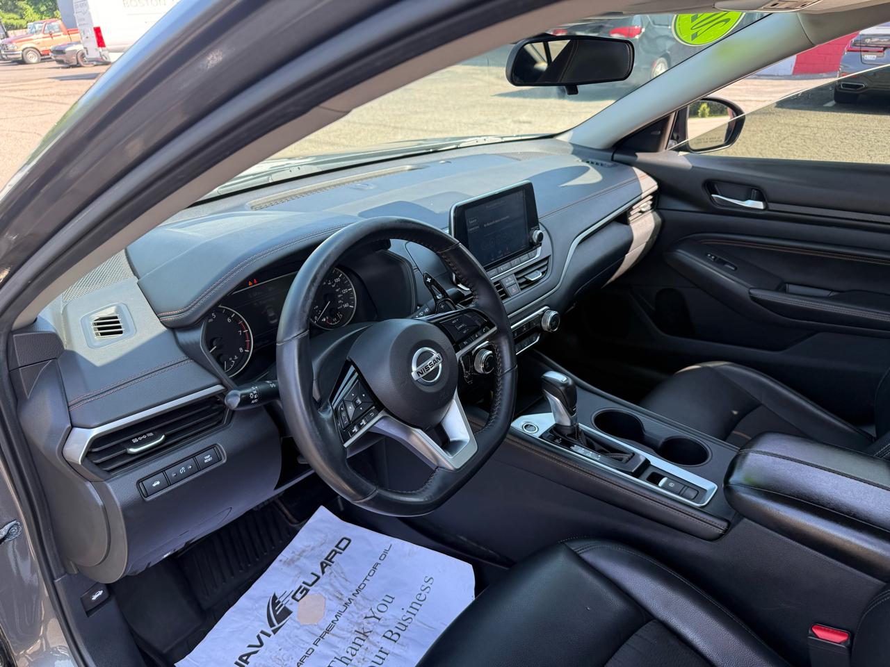 Nissan Altima  2021