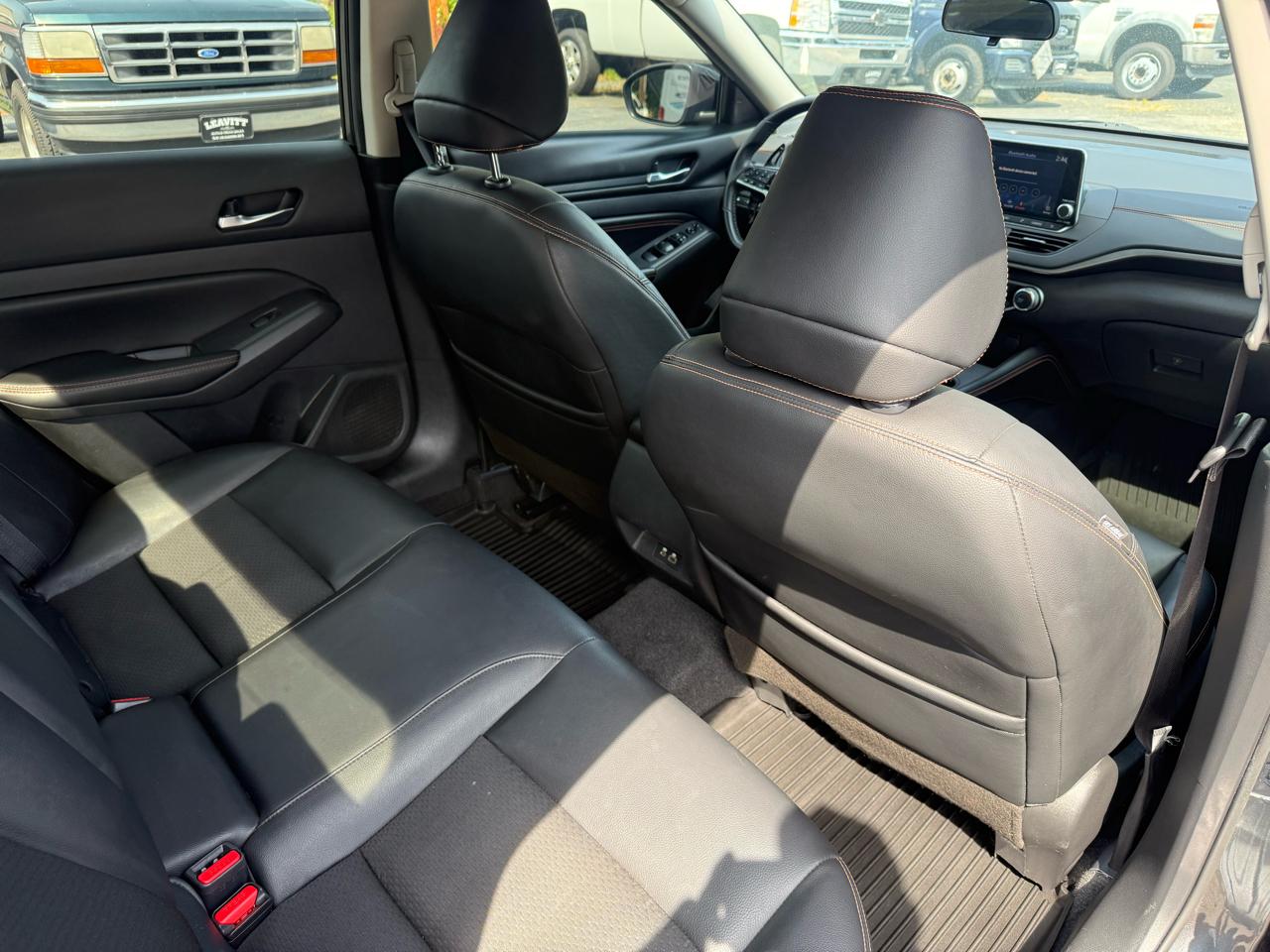 Nissan Altima  2021