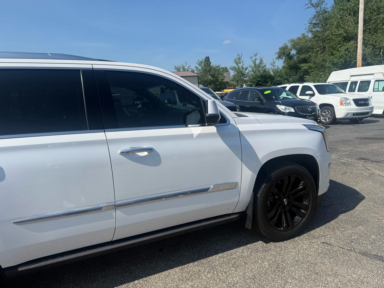 Cadillac Escalade  2017