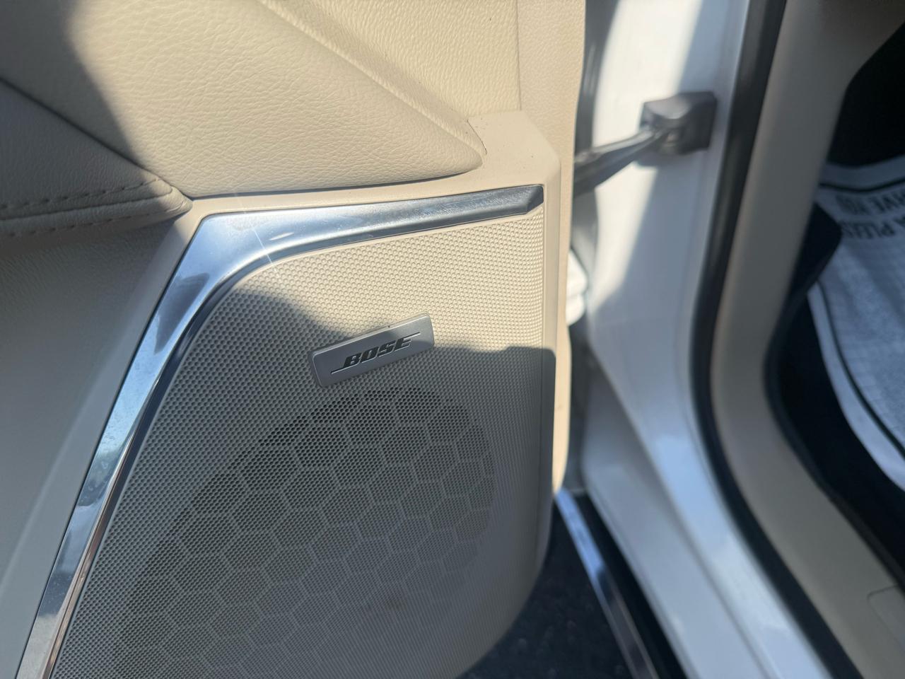 Cadillac Escalade  2017