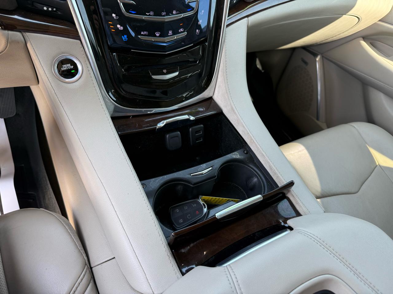 Cadillac Escalade  2017