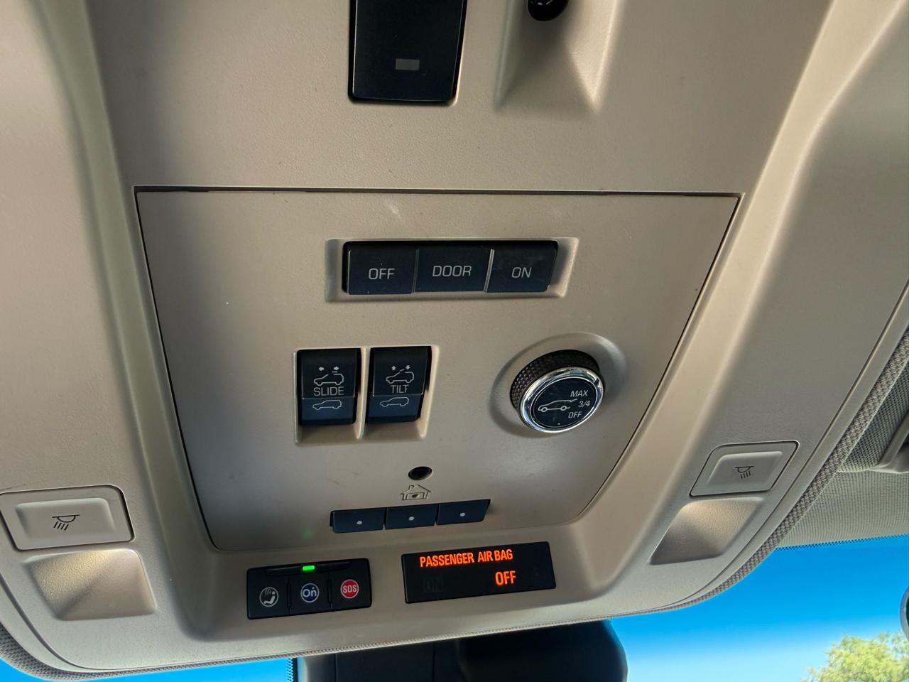 Cadillac Escalade  2017