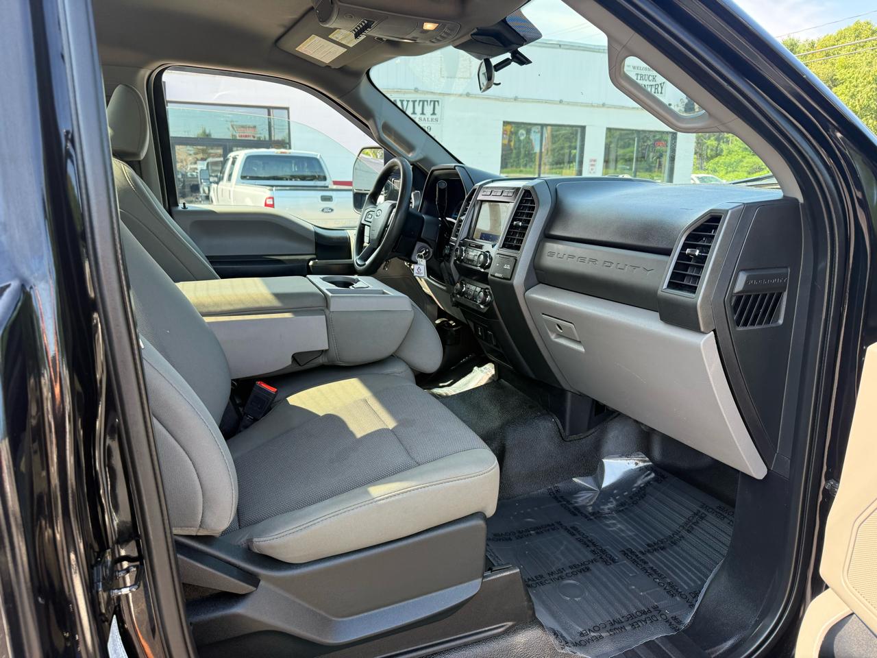 Ford Super Duty F-350 SRW  2021