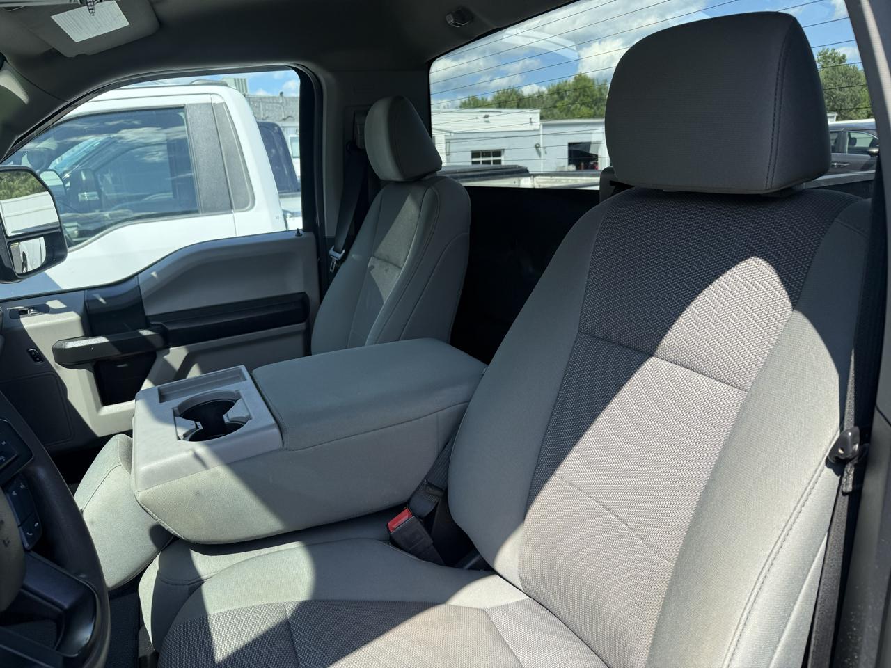 Ford Super Duty F-350 SRW  2021