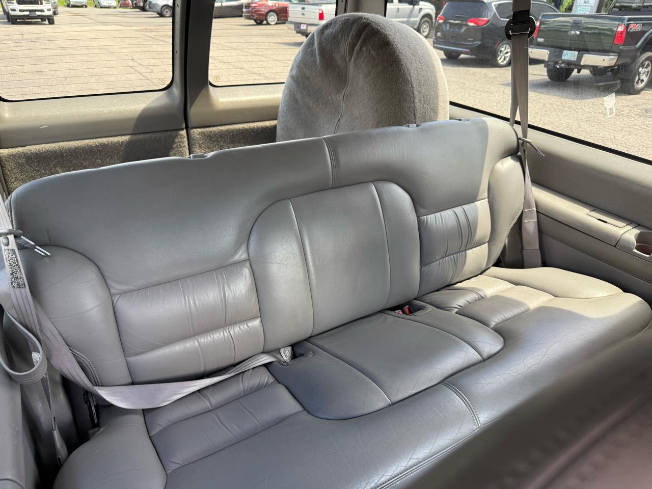 Chevrolet Tahoe  1999