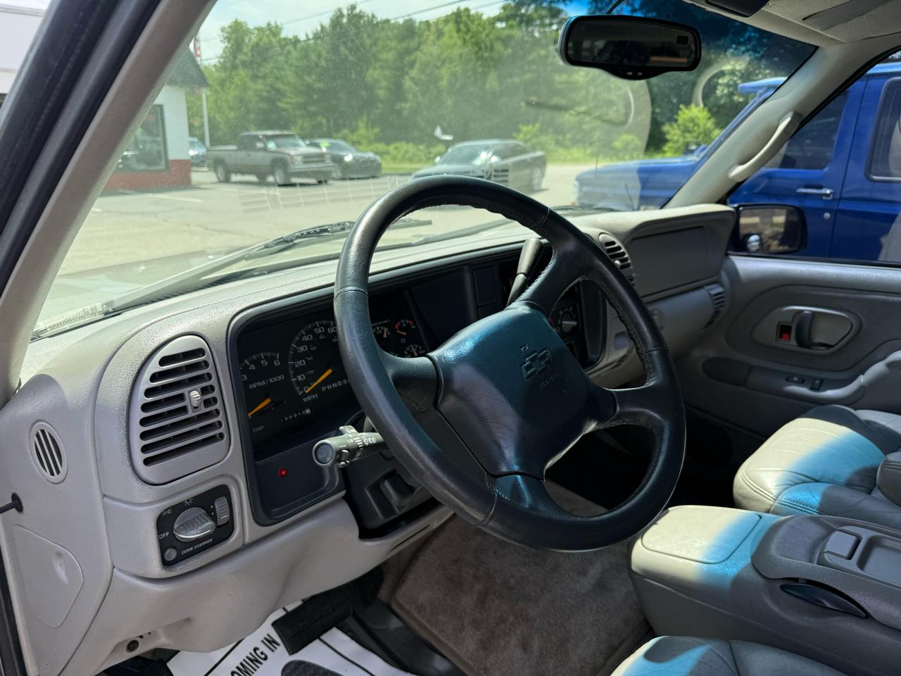 Chevrolet Tahoe  1999