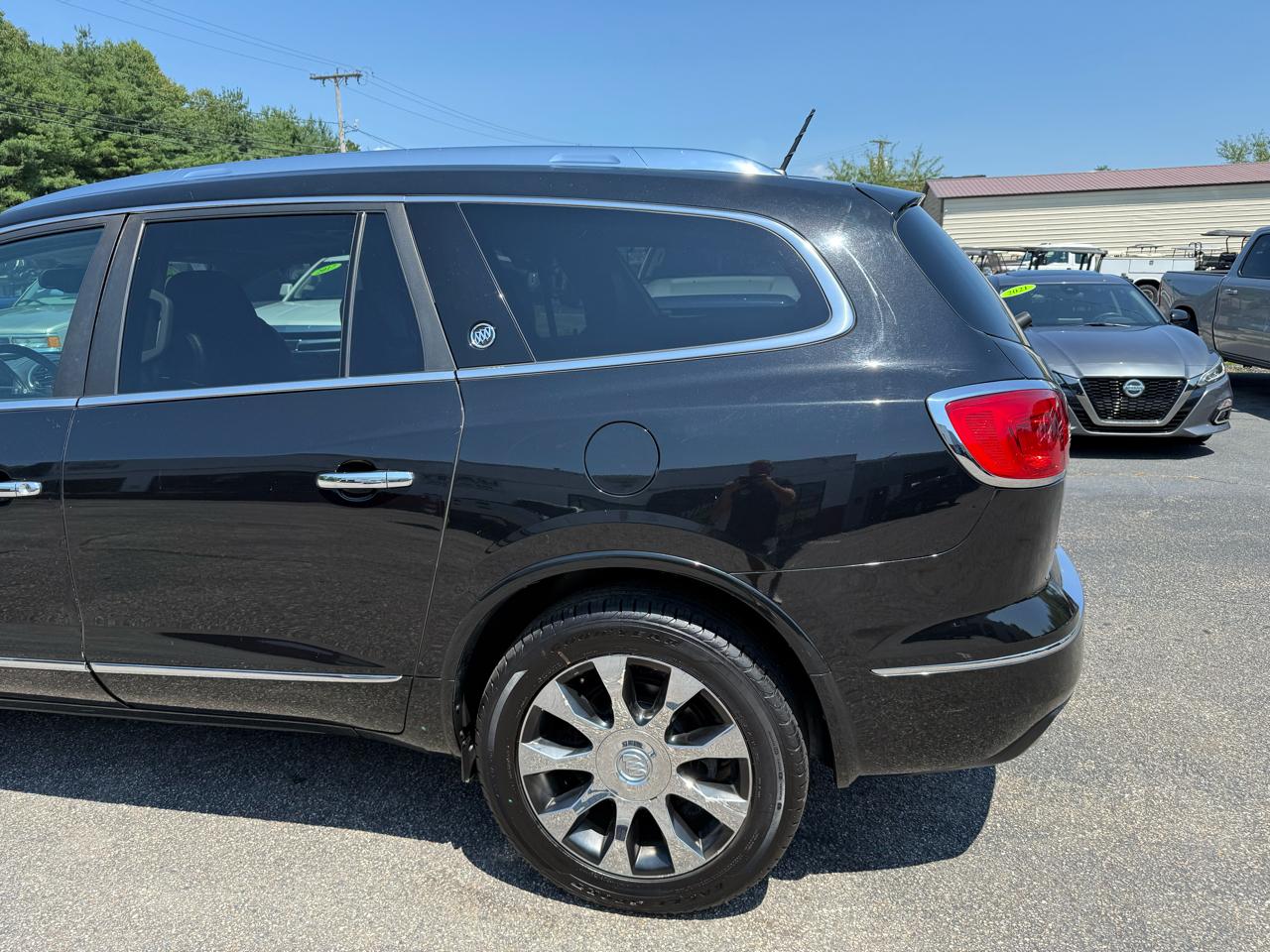 Buick Enclave  2017