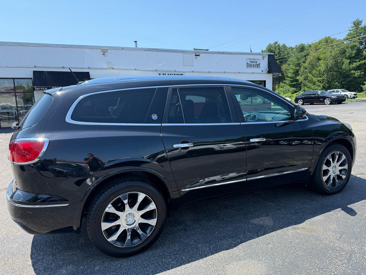 Buick Enclave  2017