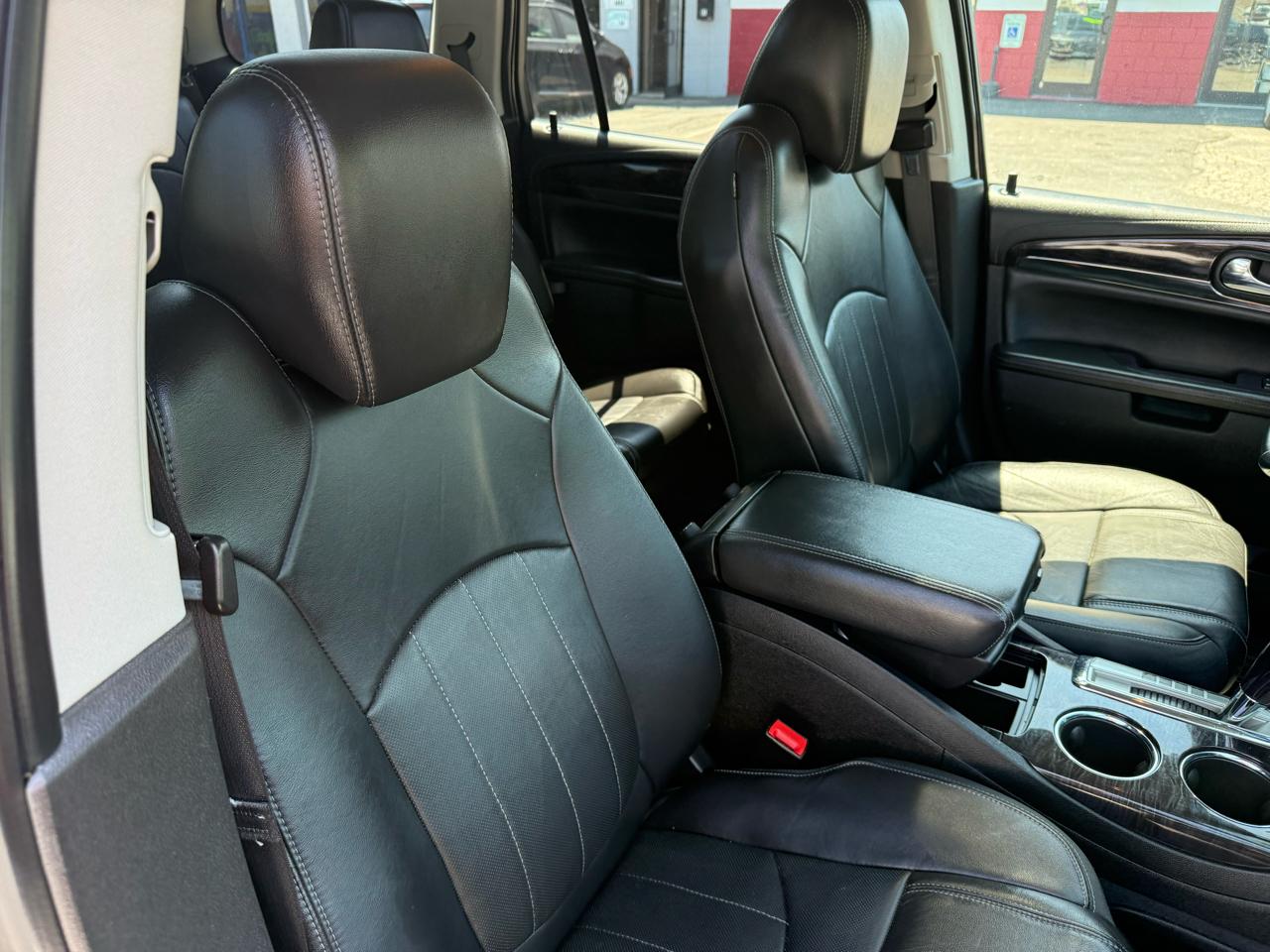 Buick Enclave  2017