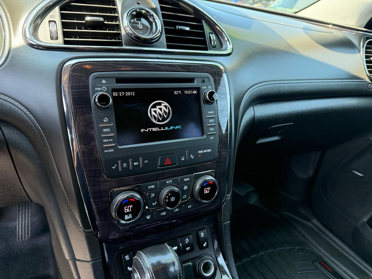 Buick Enclave  2017