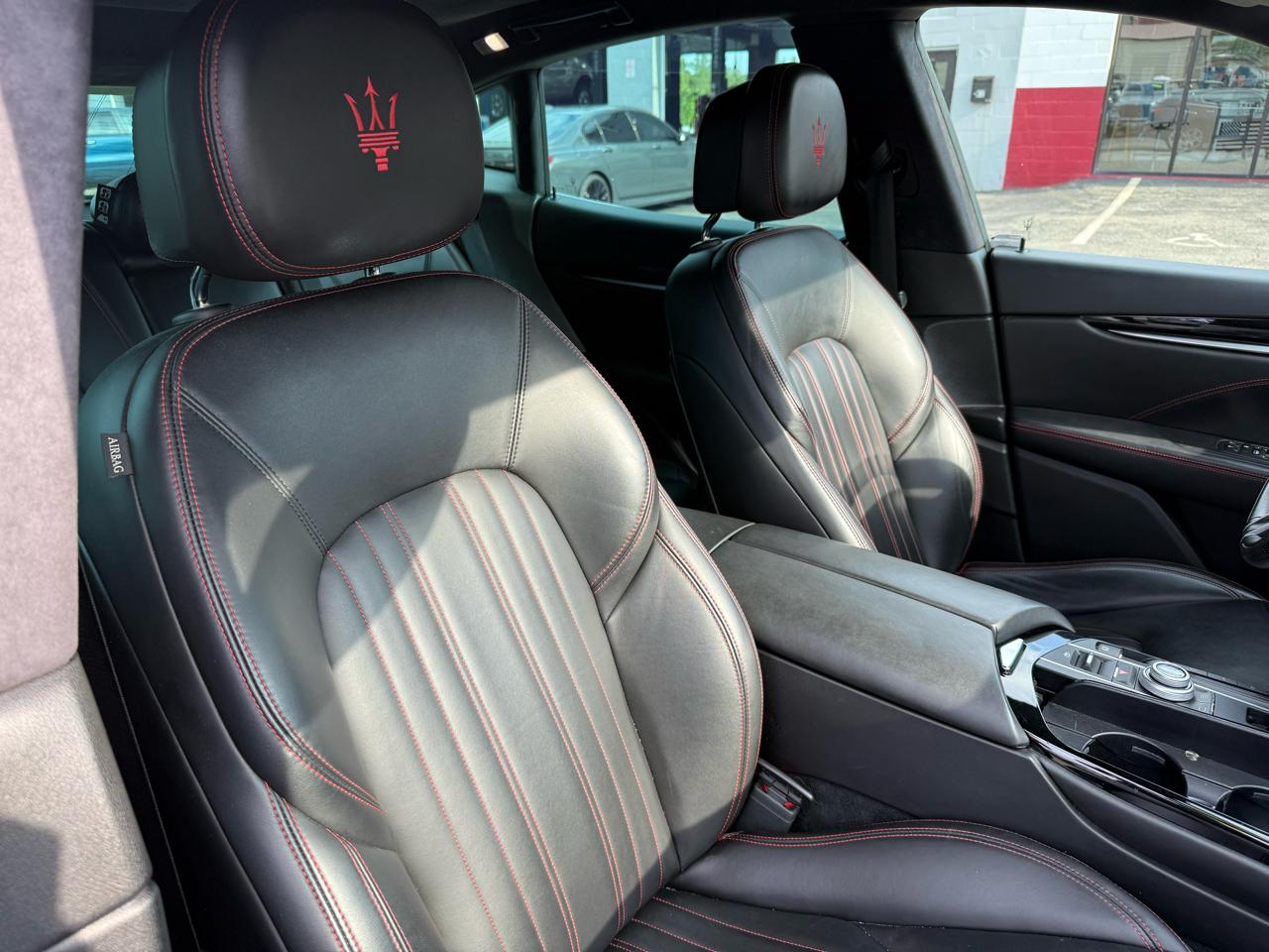 Maserati Levante  2017