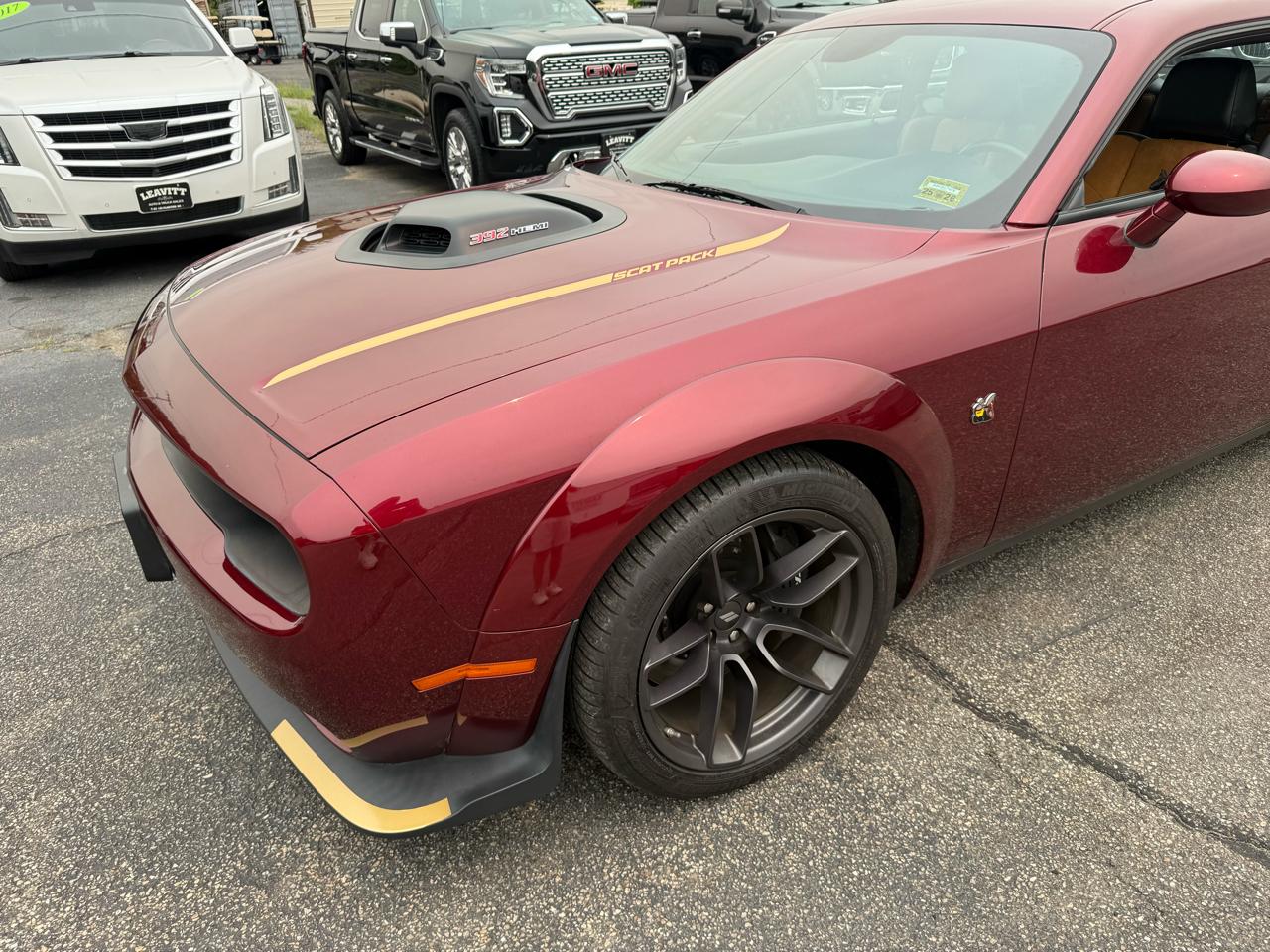 Dodge Challenger  2021
