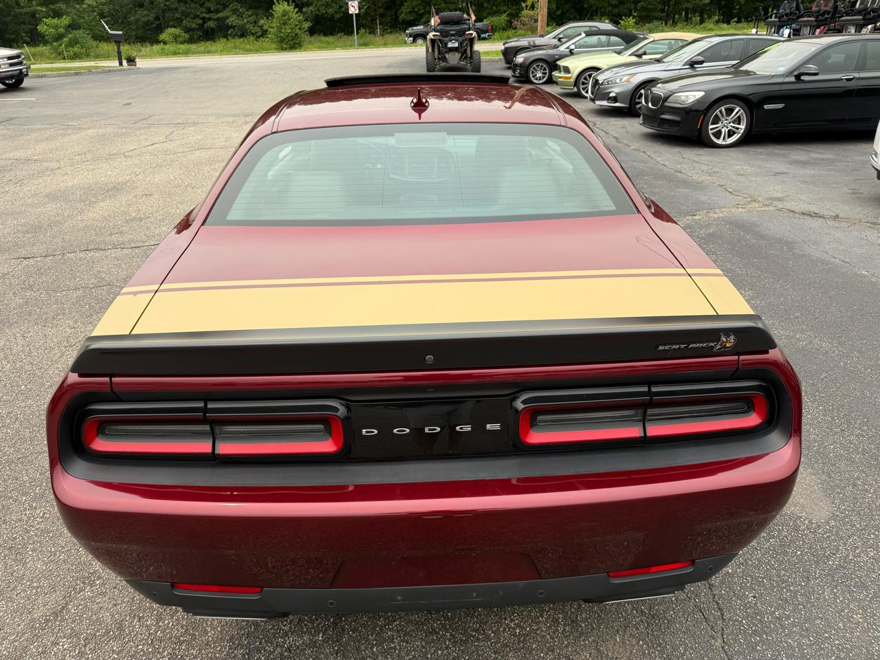 Dodge Challenger  2021