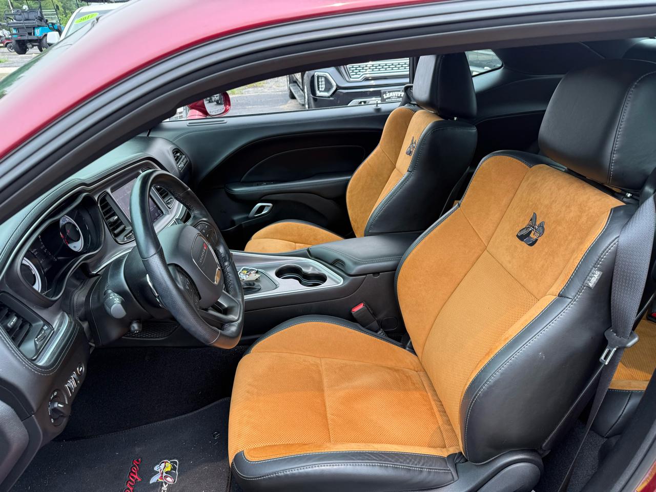 Dodge Challenger  2021