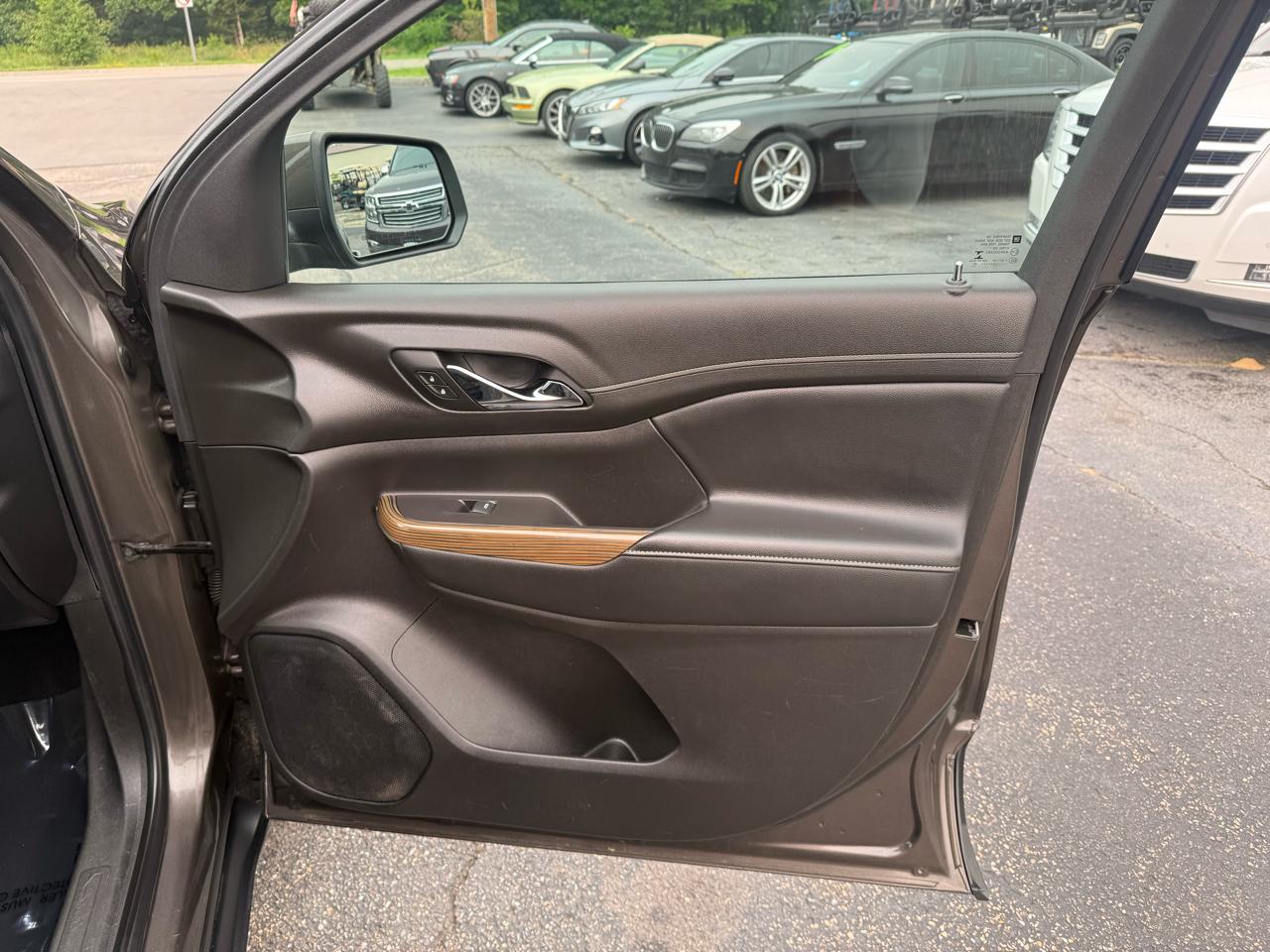 GMC Acadia  2020