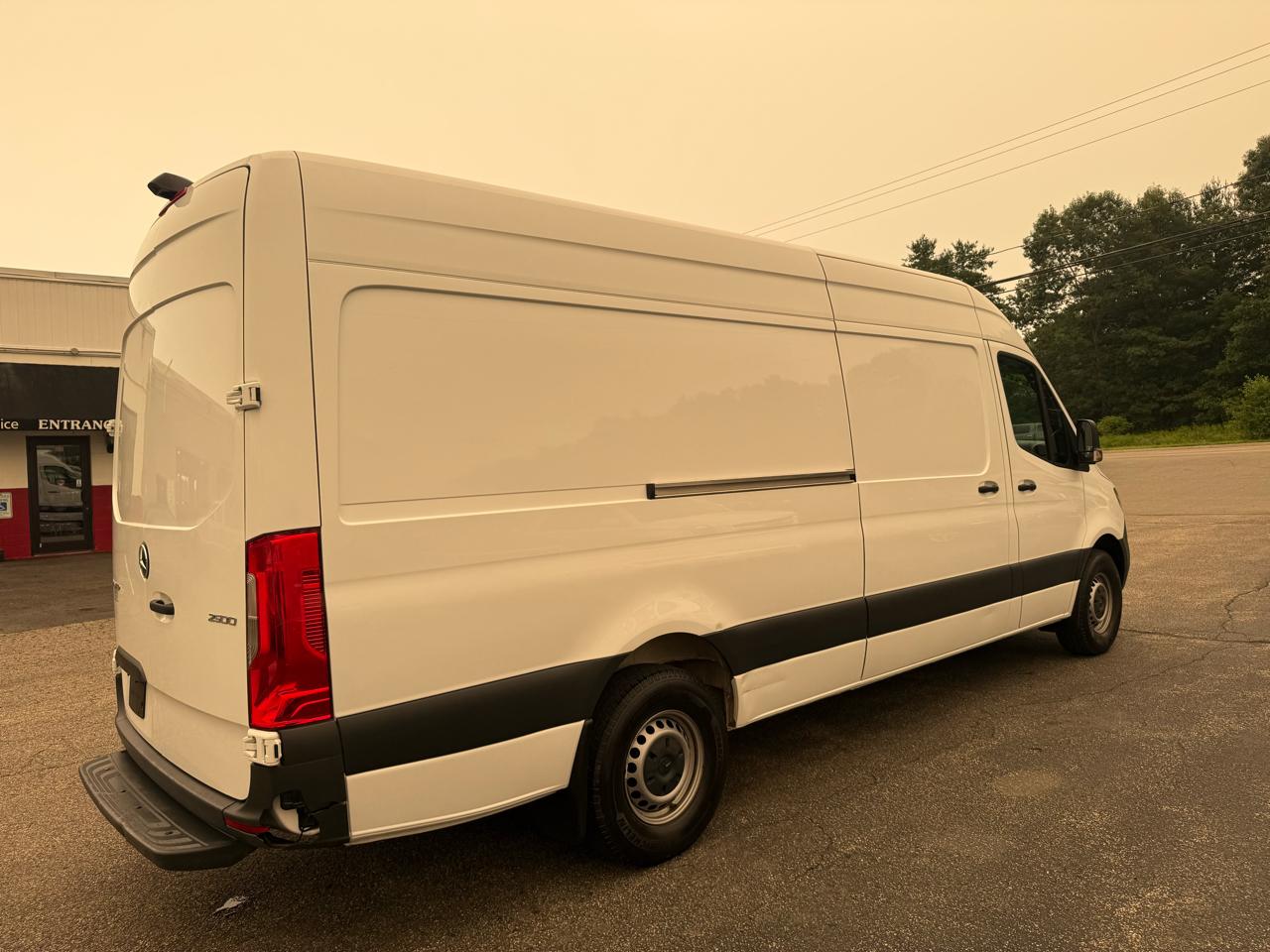 Mercedes-Benz Sprinter Van  2020