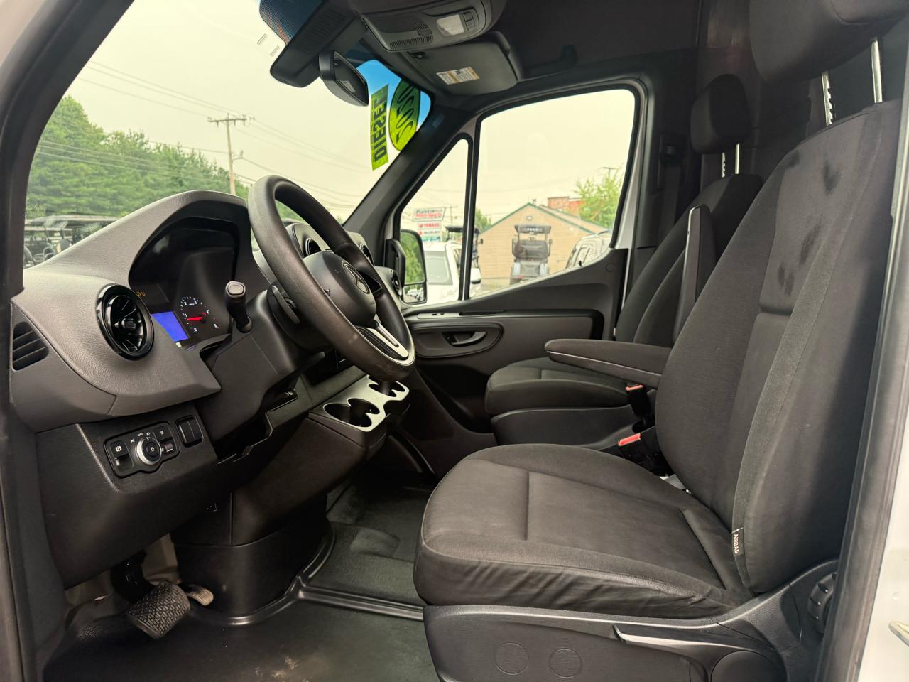 Mercedes-Benz Sprinter Van  2020