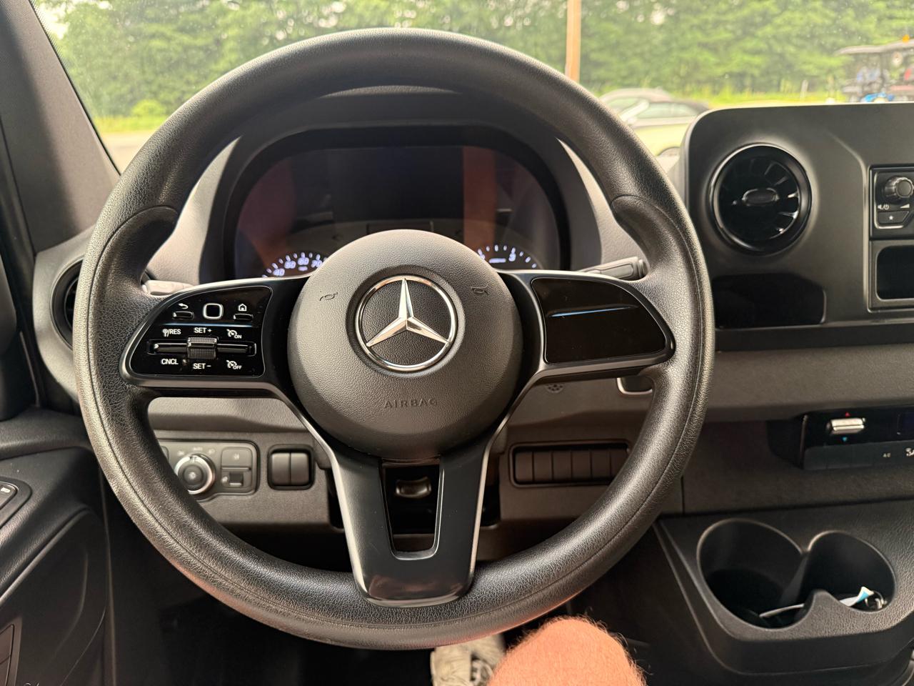 Mercedes-Benz Sprinter Van  2020