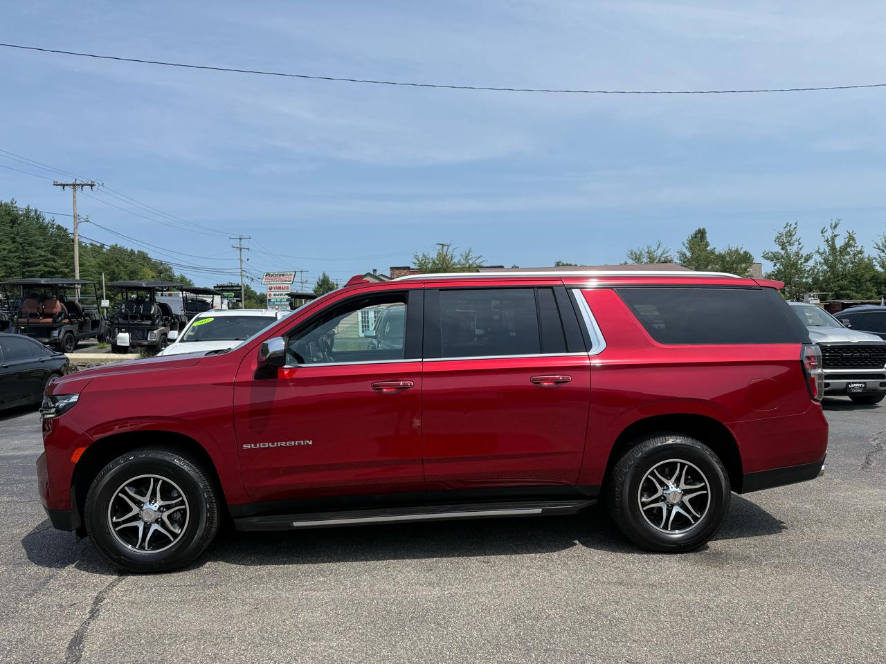 Chevrolet Suburban  2021
