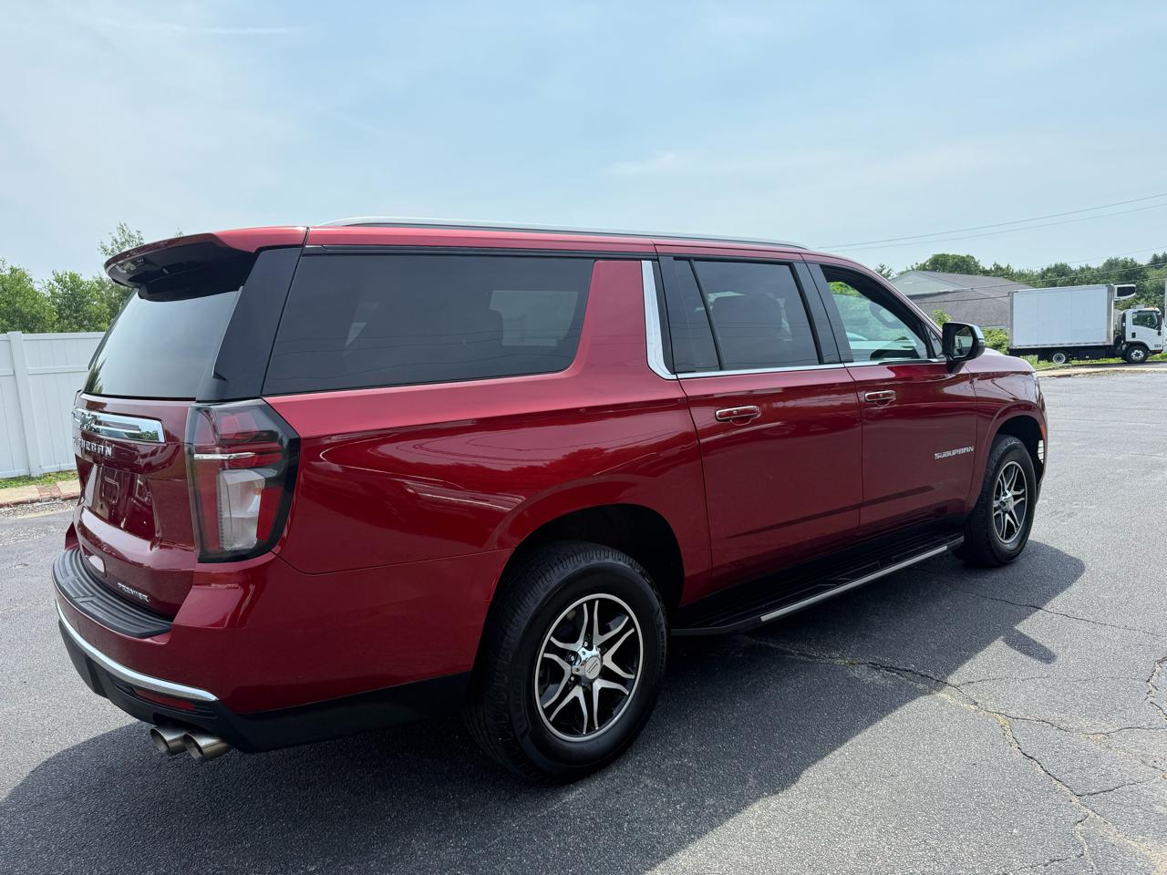 Chevrolet Suburban  2021