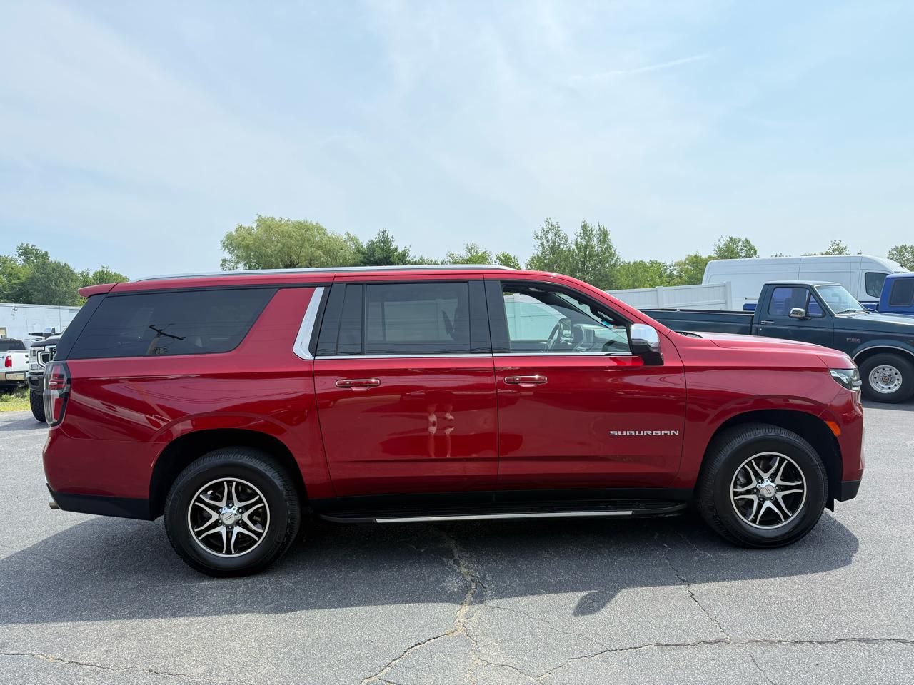 Chevrolet Suburban  2021