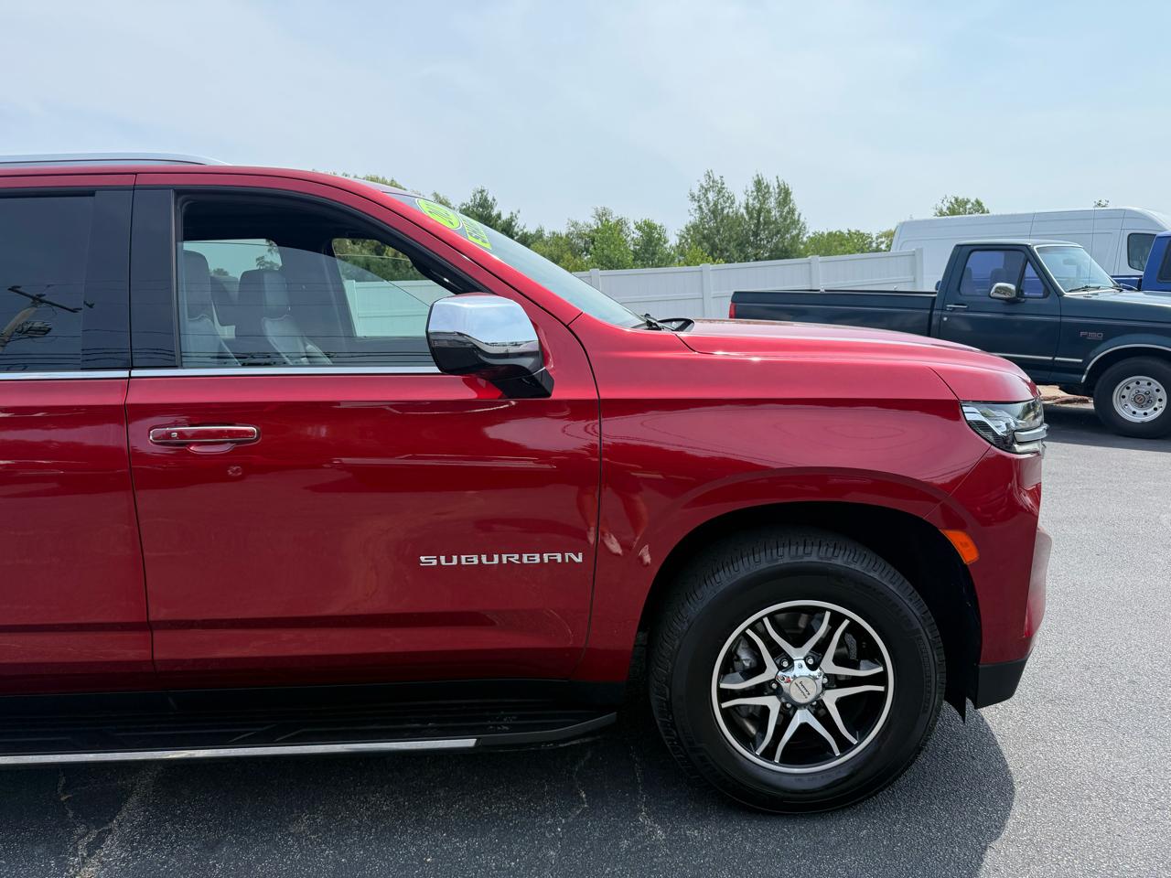 Chevrolet Suburban  2021