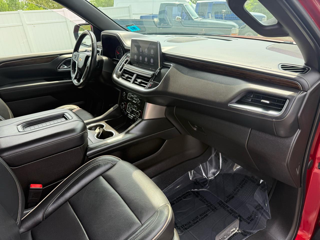 Chevrolet Suburban  2021