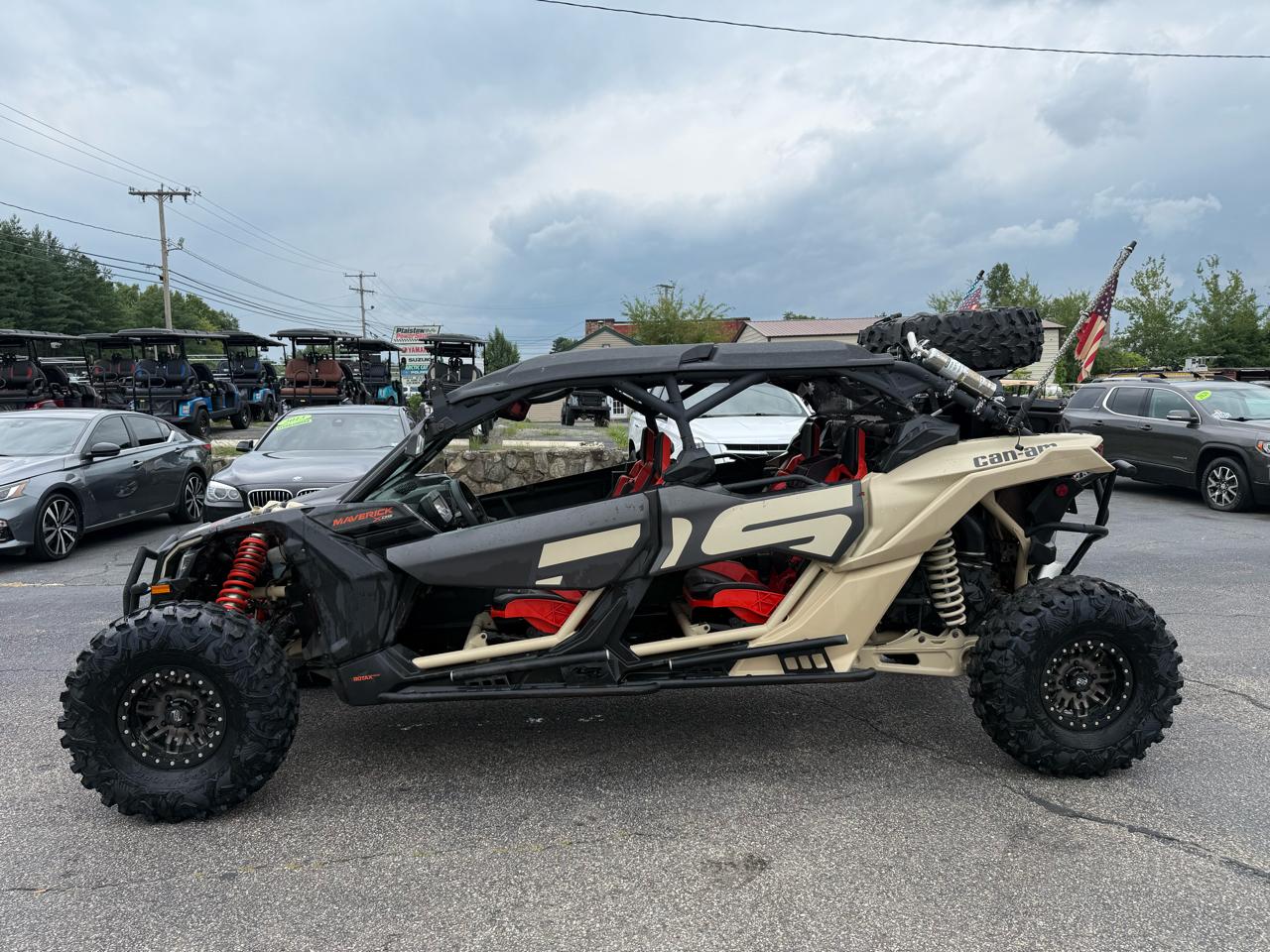 Can-Am Maverick 1000R Turbo X DS  2022