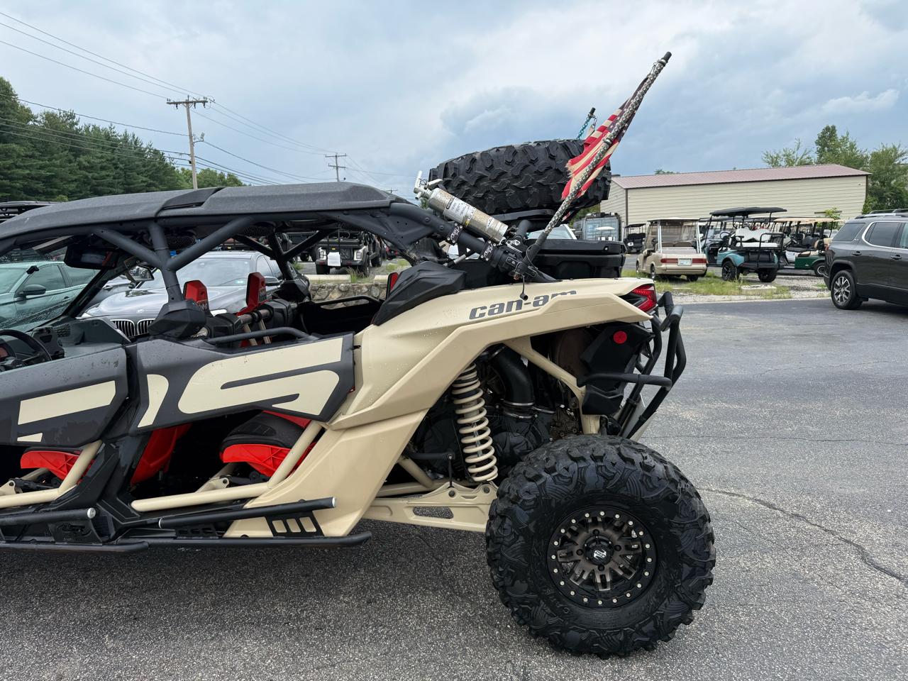 Can-Am Maverick 1000R Turbo X DS  2022