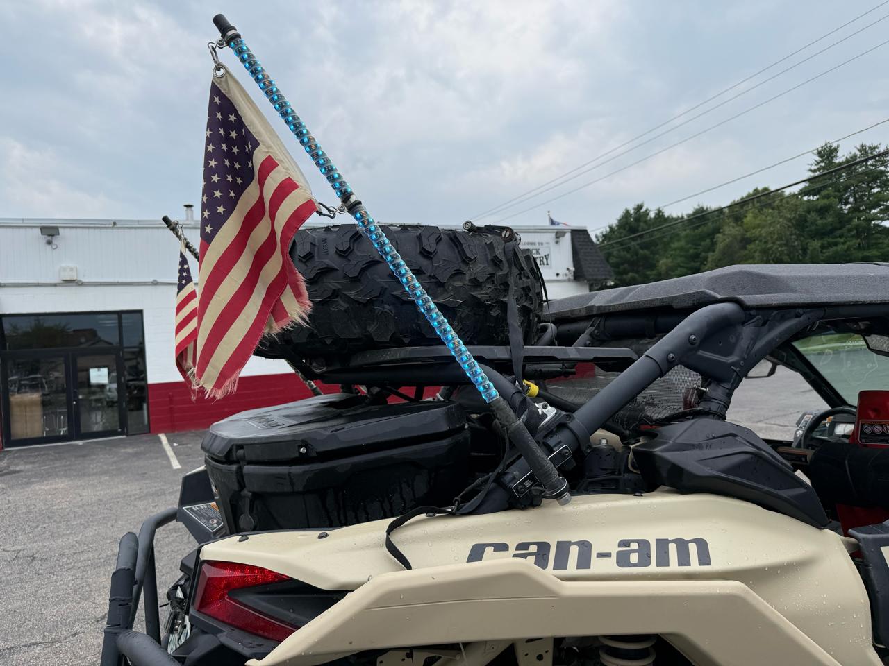 Can-Am Maverick 1000R Turbo X DS  2022