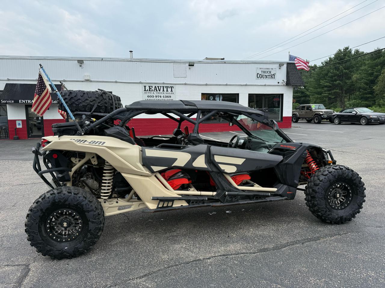 Can-Am Maverick 1000R Turbo X DS  2022