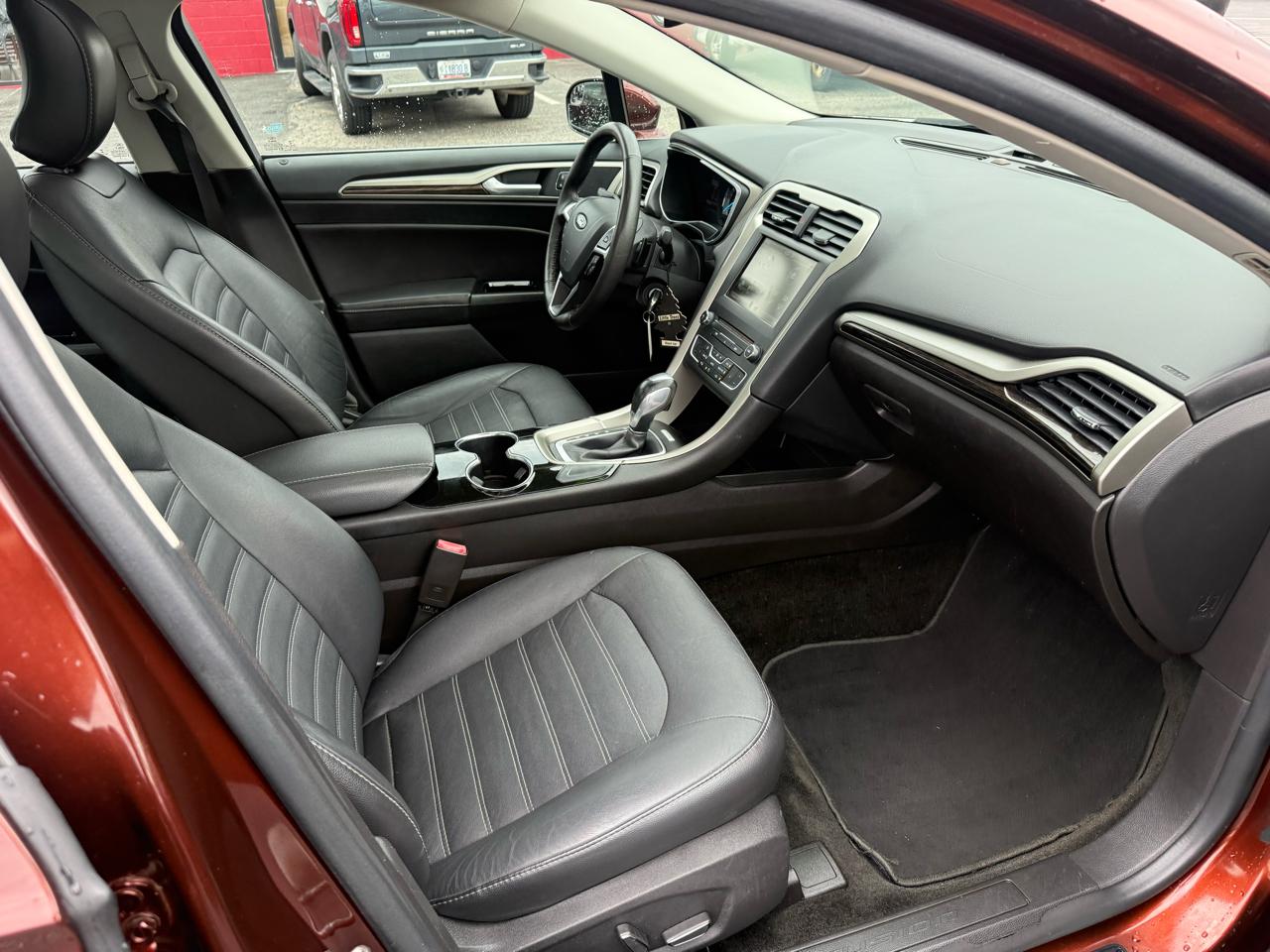 Ford Fusion  2016