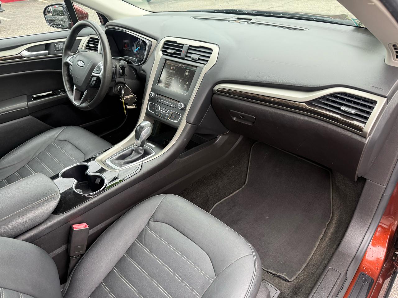 Ford Fusion  2016