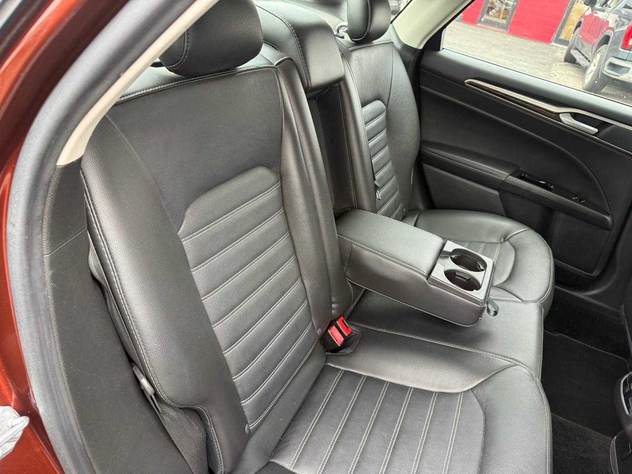 Ford Fusion  2016