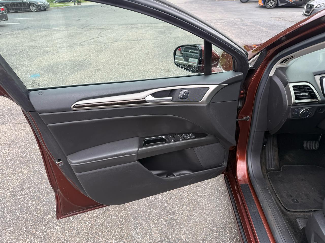 Ford Fusion  2016