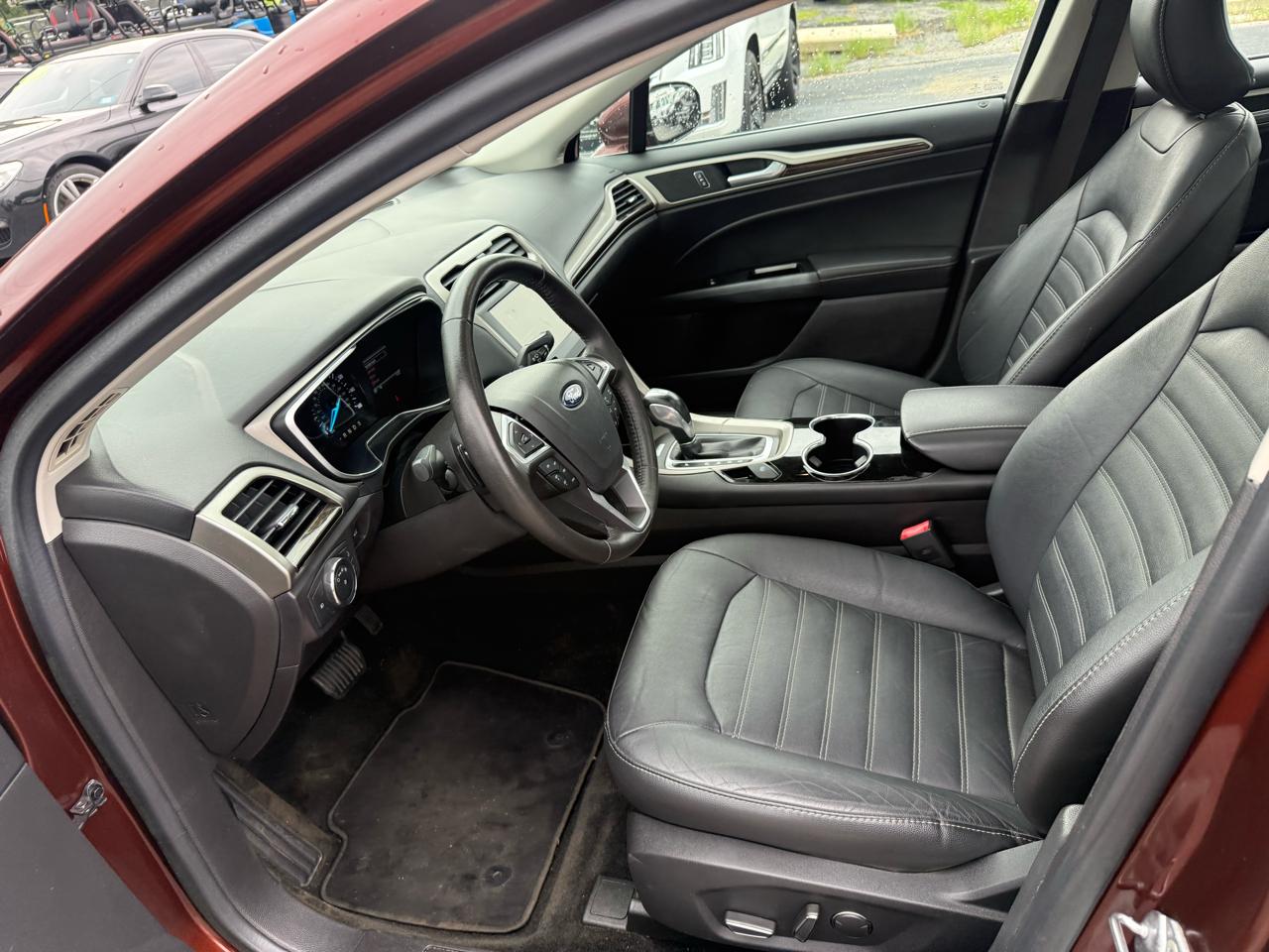 Ford Fusion  2016