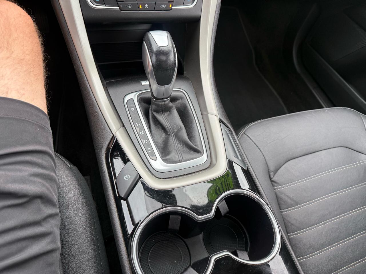 Ford Fusion  2016