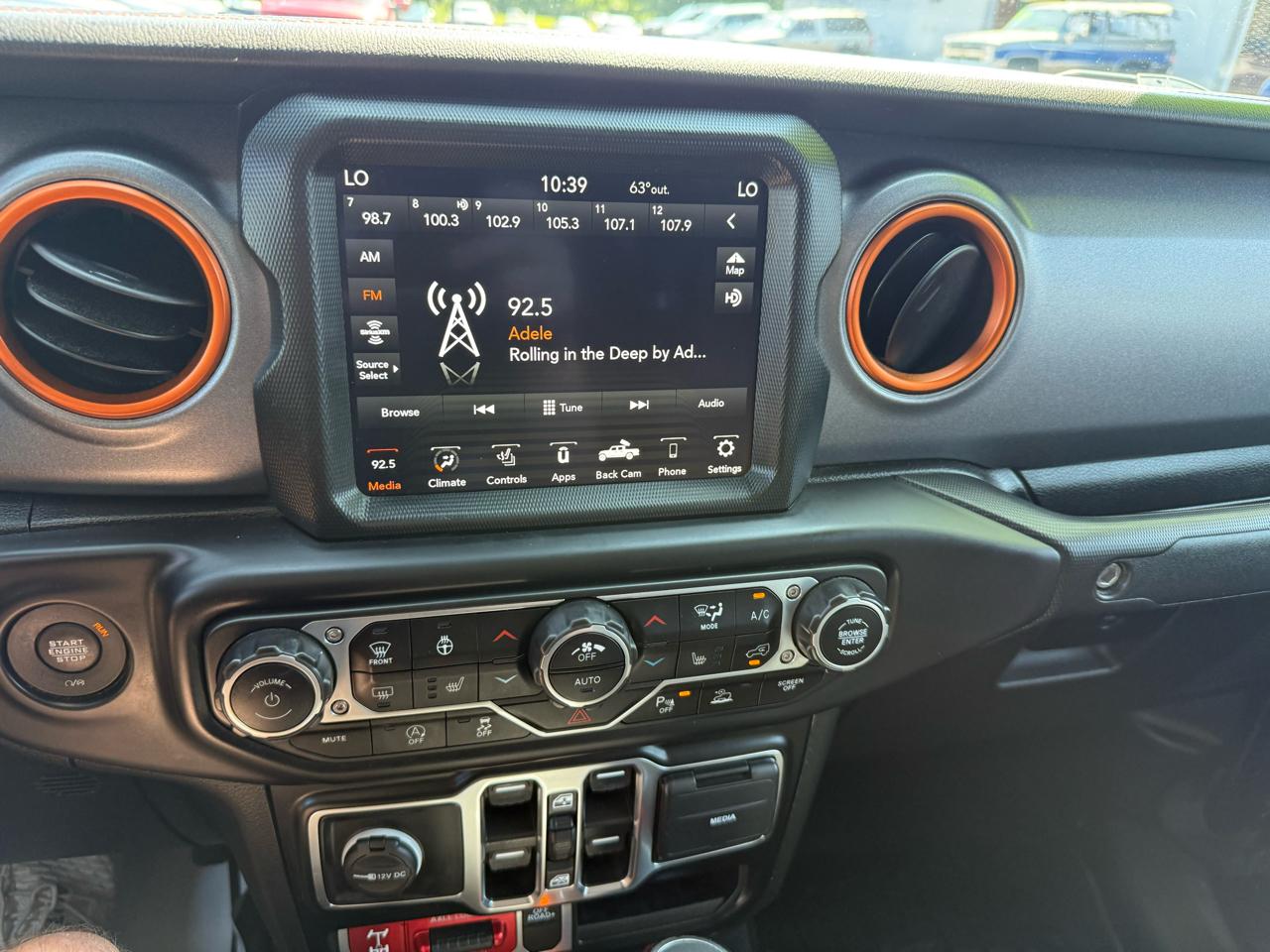 Jeep Gladiator  2021