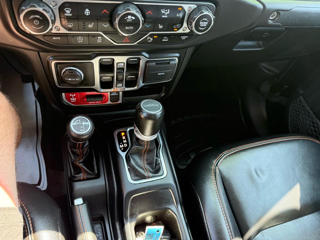 Jeep Gladiator  2021