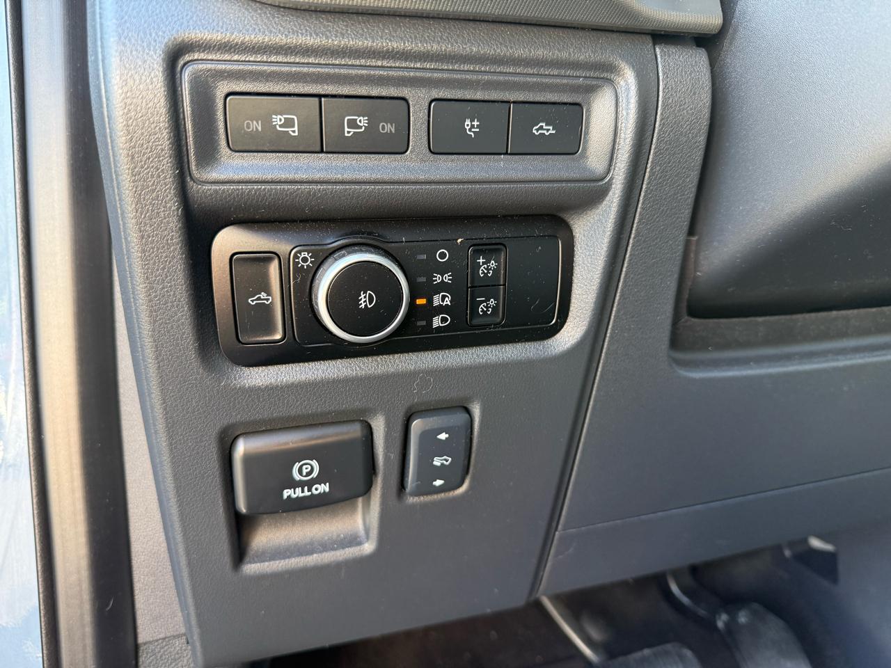Ford F-150  2023