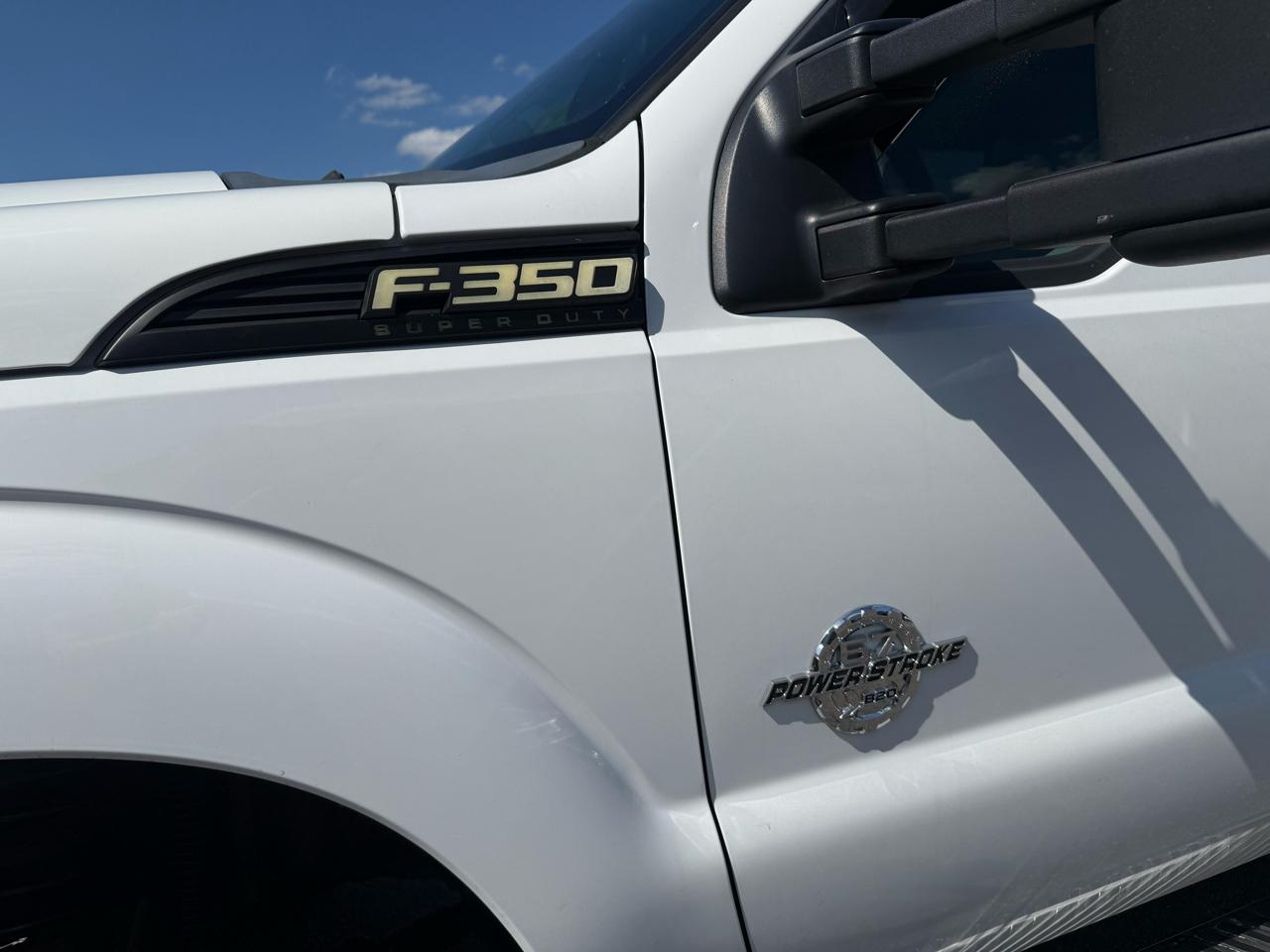 Ford Super Duty F-350 SRW  2011