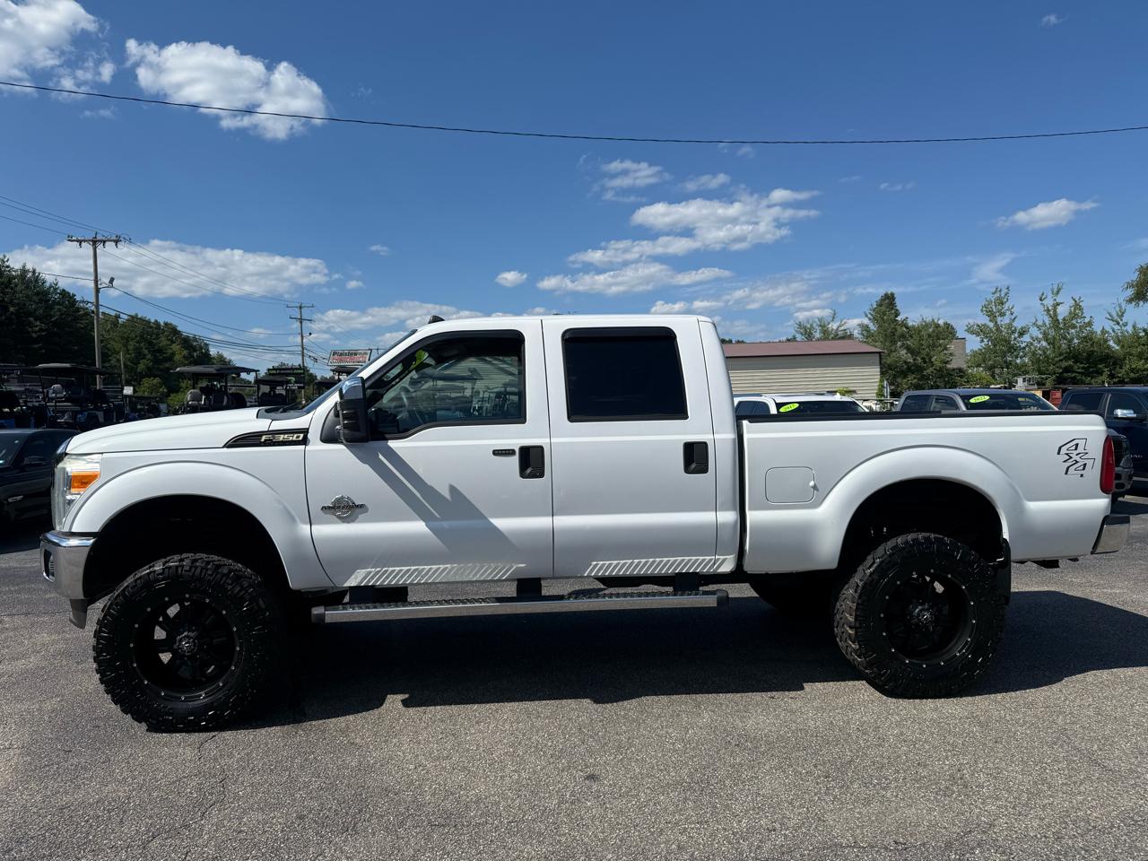 Ford Super Duty F-350 SRW  2011