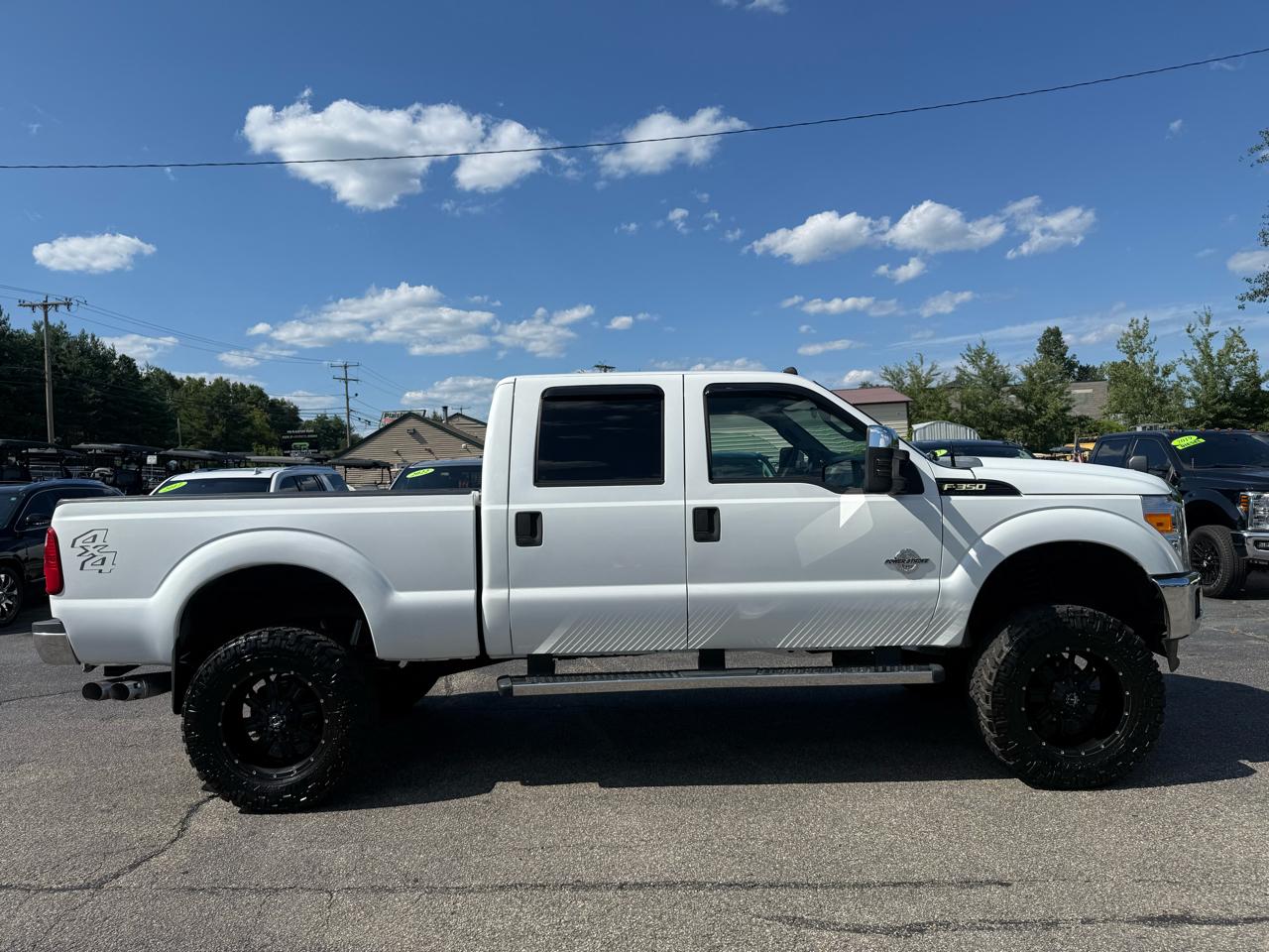 Ford Super Duty F-350 SRW  2011
