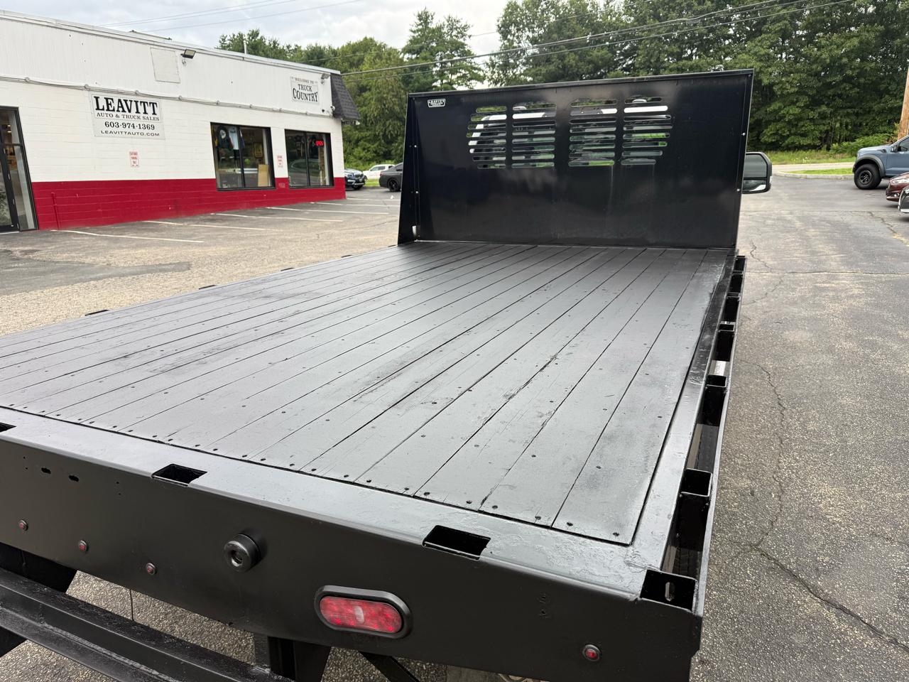 Ford Super Duty F-550 DRW  2023