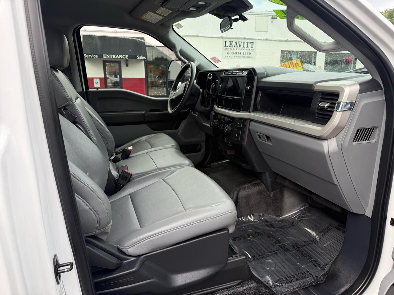 Ford Super Duty F-550 DRW  2023