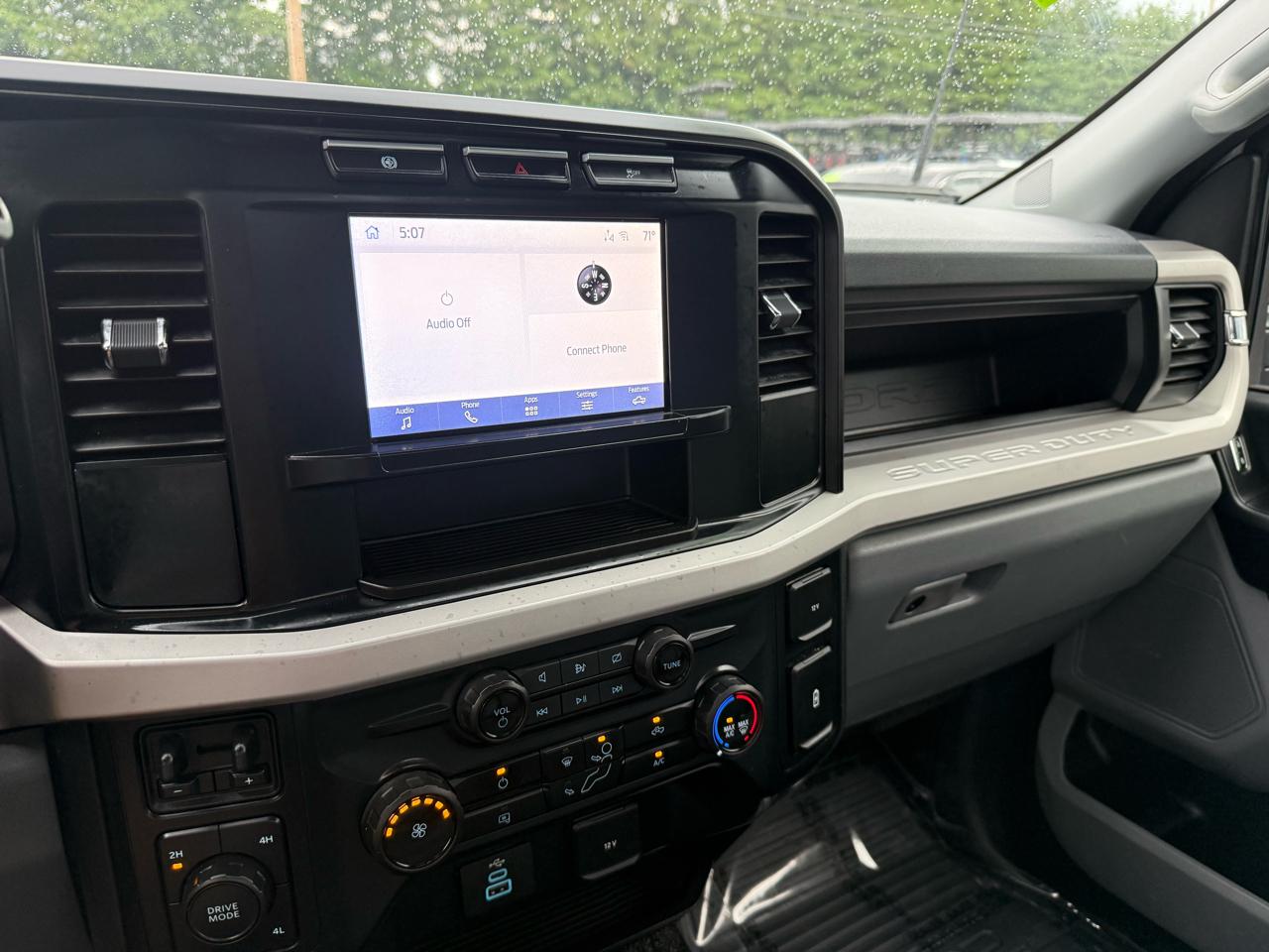Ford Super Duty F-550 DRW  2023