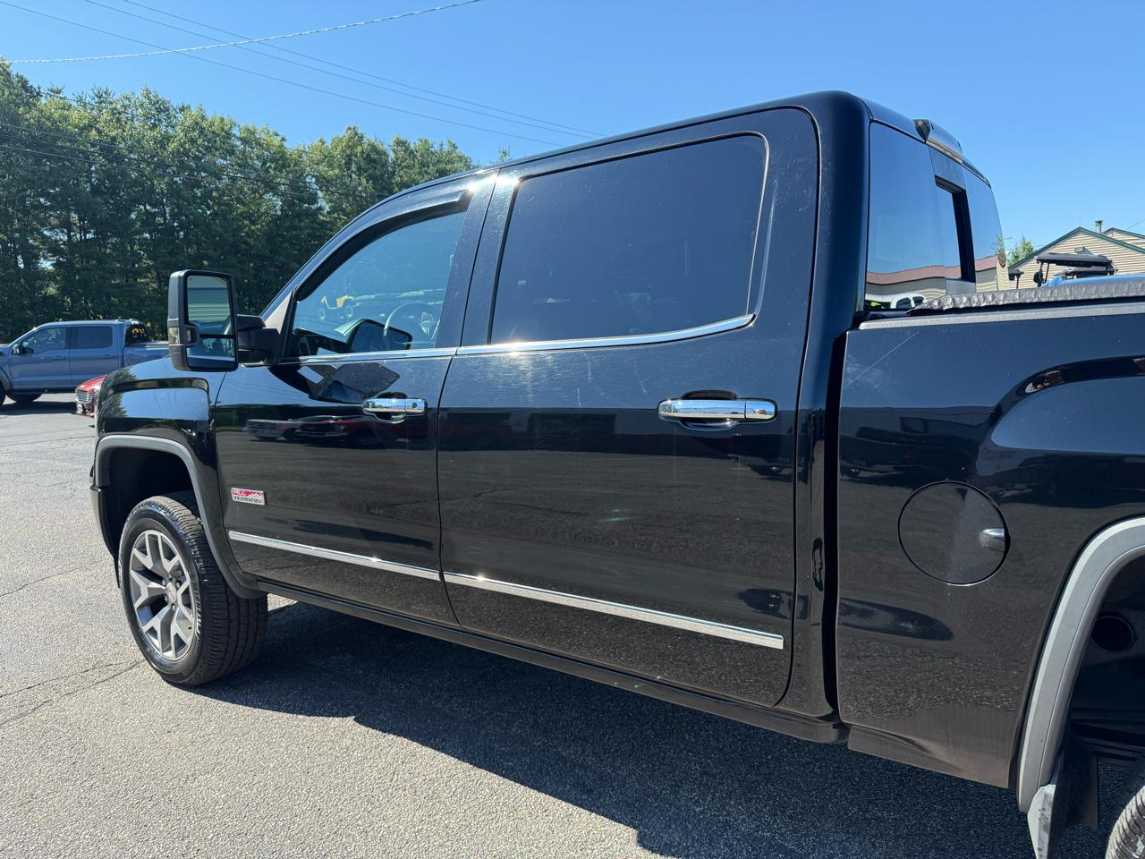 GMC Sierra 1500 4WD Crew Cab 143.5" SLT 2015